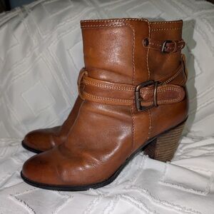 Women’s Sofft Bess Brown Leather Ankle Boots size 10
